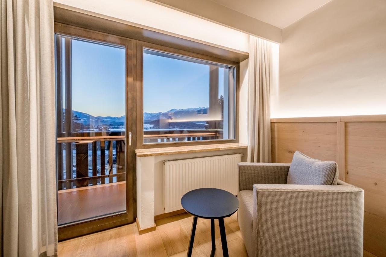 Royal Hotel Hinterhuber リスコネ エクステリア 写真
