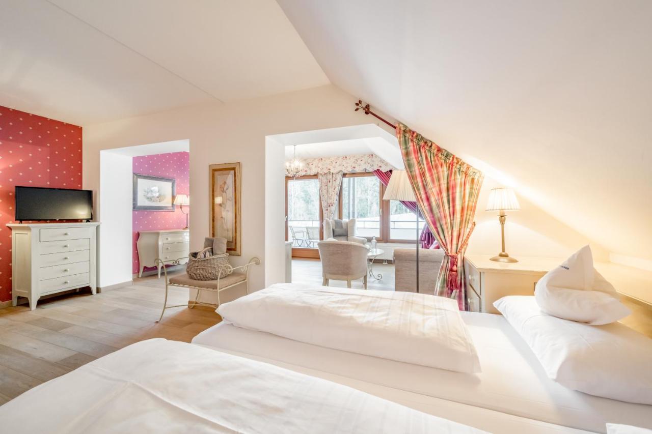 Royal Hotel Hinterhuber リスコネ エクステリア 写真