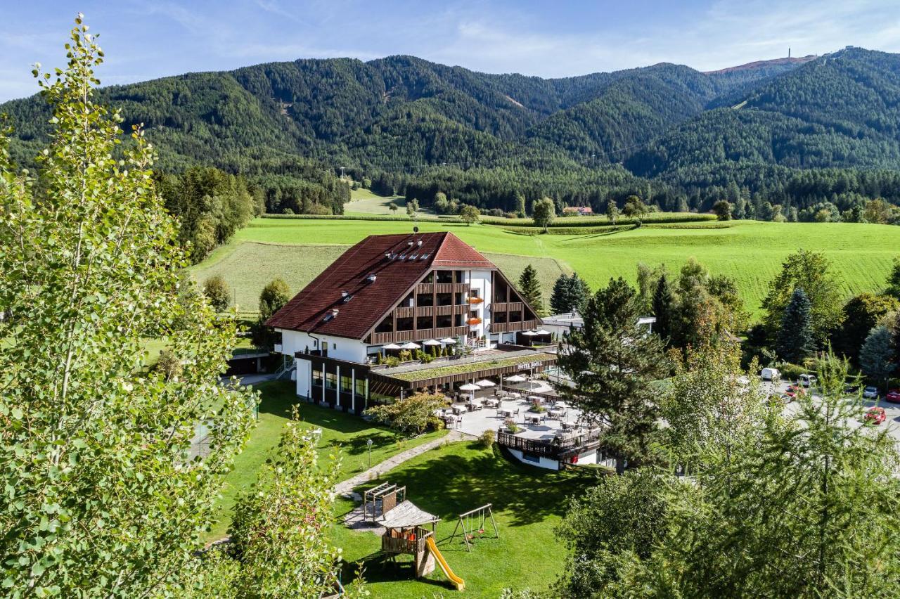 Royal Hotel Hinterhuber リスコネ エクステリア 写真